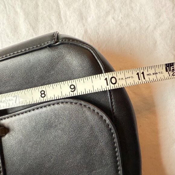 Black Faux Leather Shoulder Bag With Gold Chain & Detachable Strap By A New Day - Picture 10 of 11